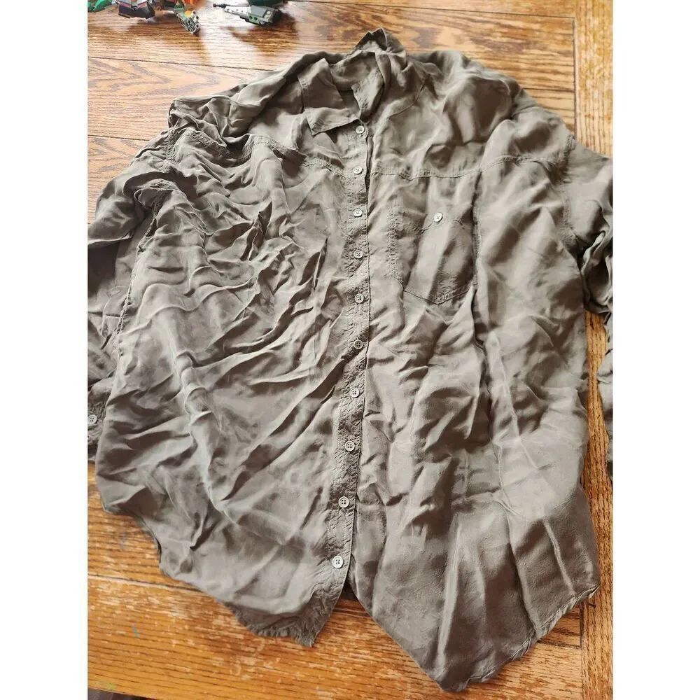 Johnny Was oversized green cupra rayon button down shirt sz Small